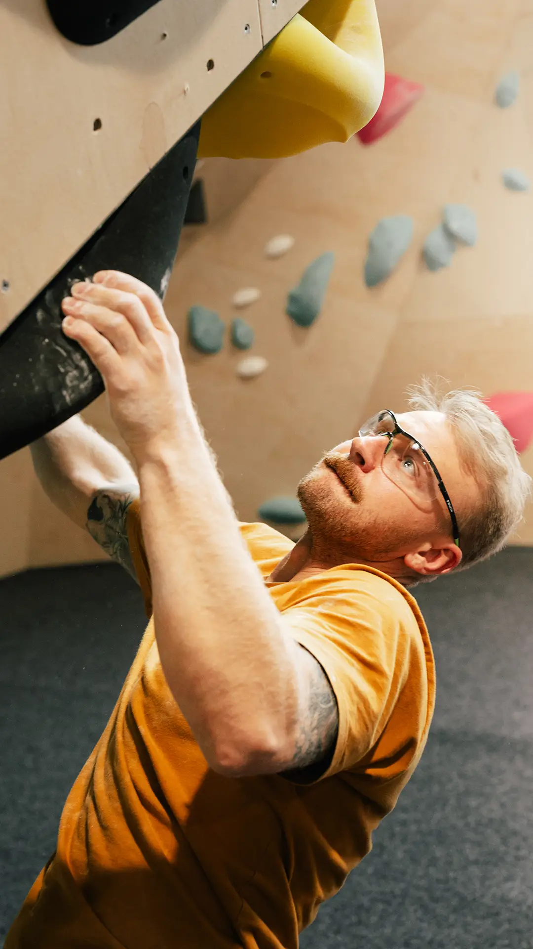 Kletterfoto aus Boulderhalle